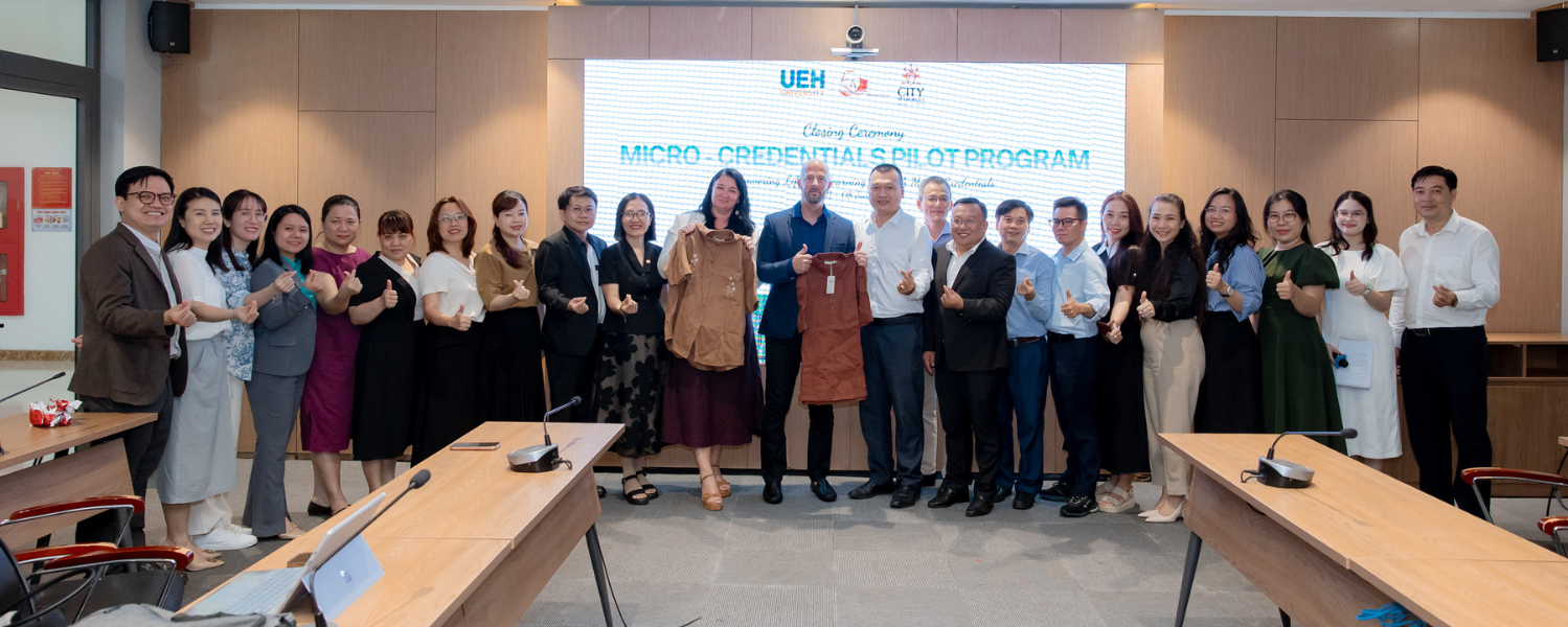 Bế giảng chương trình “Micro-credential Pilot on Green Finance”: Thúc đẩy năng lực thực tiễn về tài chính xanh và phát triển bền vững