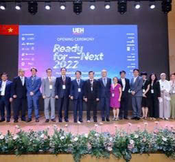 Training Global Citizens