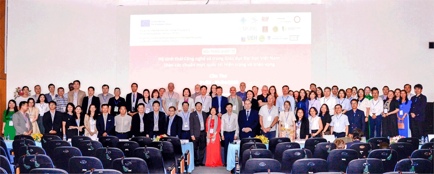 UEH participated in Kick-off Meeting of  the  “Accelerating the Development of the Digital Ecosystem in Vietnamese Higher Education” (ACCEES) Project
