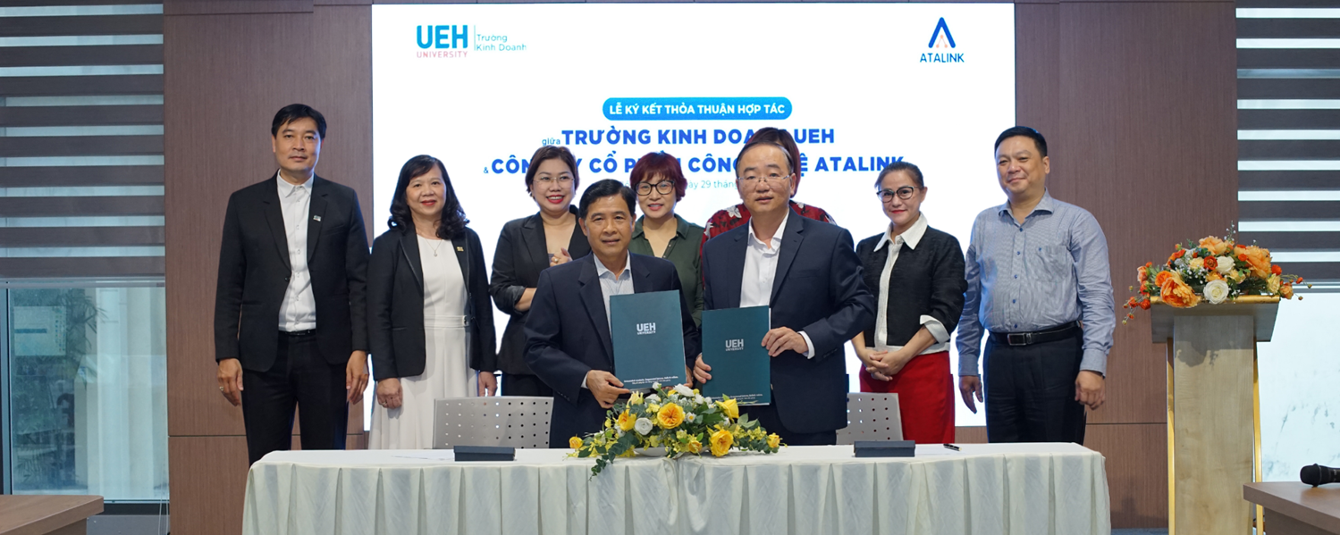 MOU Signing Ceremony between the College of Business – UEH and ATALINK Technology JSC
