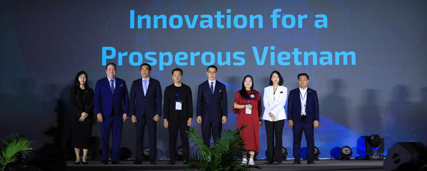 UEH Participates in the National Innovation Day 2025: Affirming Its Pioneering Role in Knowledge Creation and the Development of a Sustainable Innovation Ecosystem
