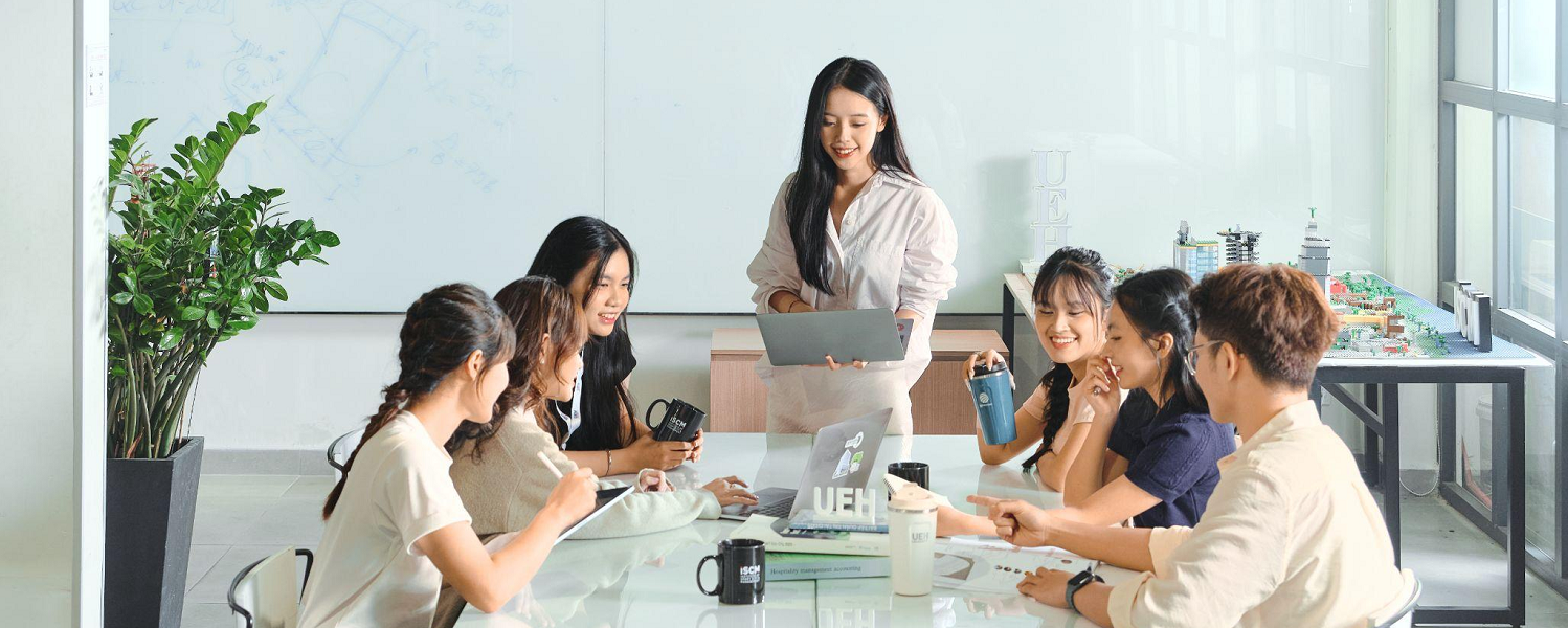 Steady advances in the 2025 education strategy: Developing human resources for a new phase of growth
