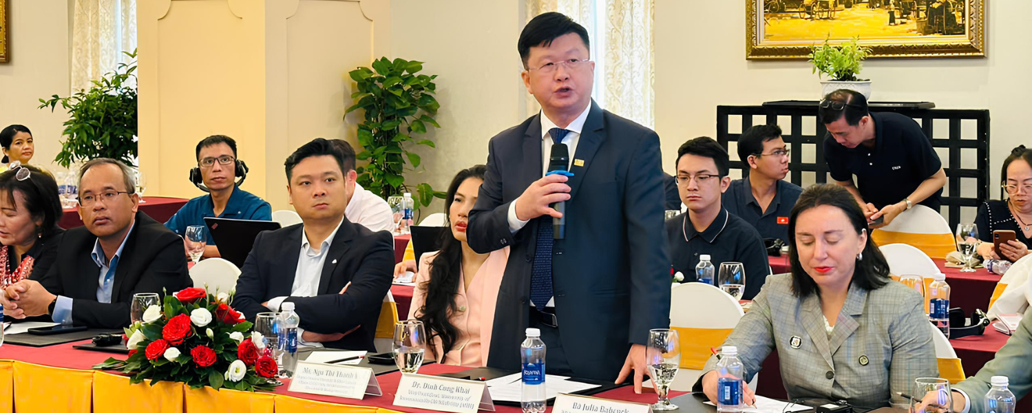 UEH Participates in the 2026 Ho Chi Minh City - Oregon State (USA) Economic Cooperation Forum