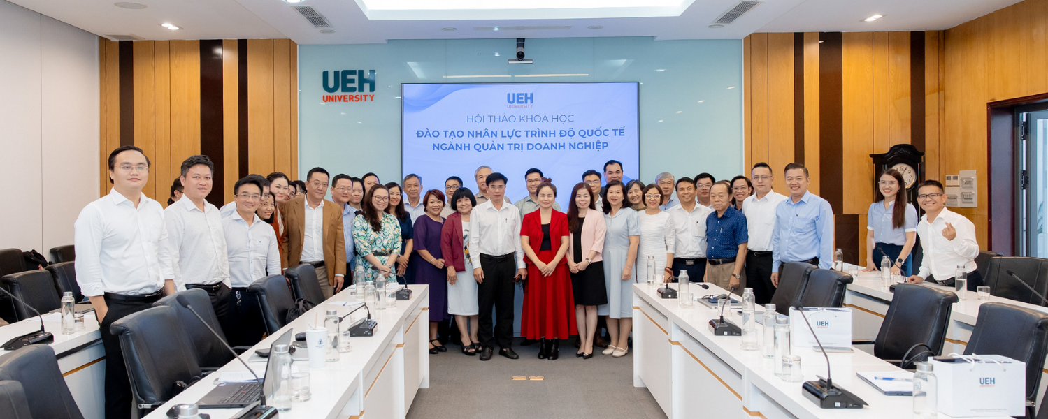 UEH Hosts Seminar “Training International-Standard Human Resources in Corporate Governance”
