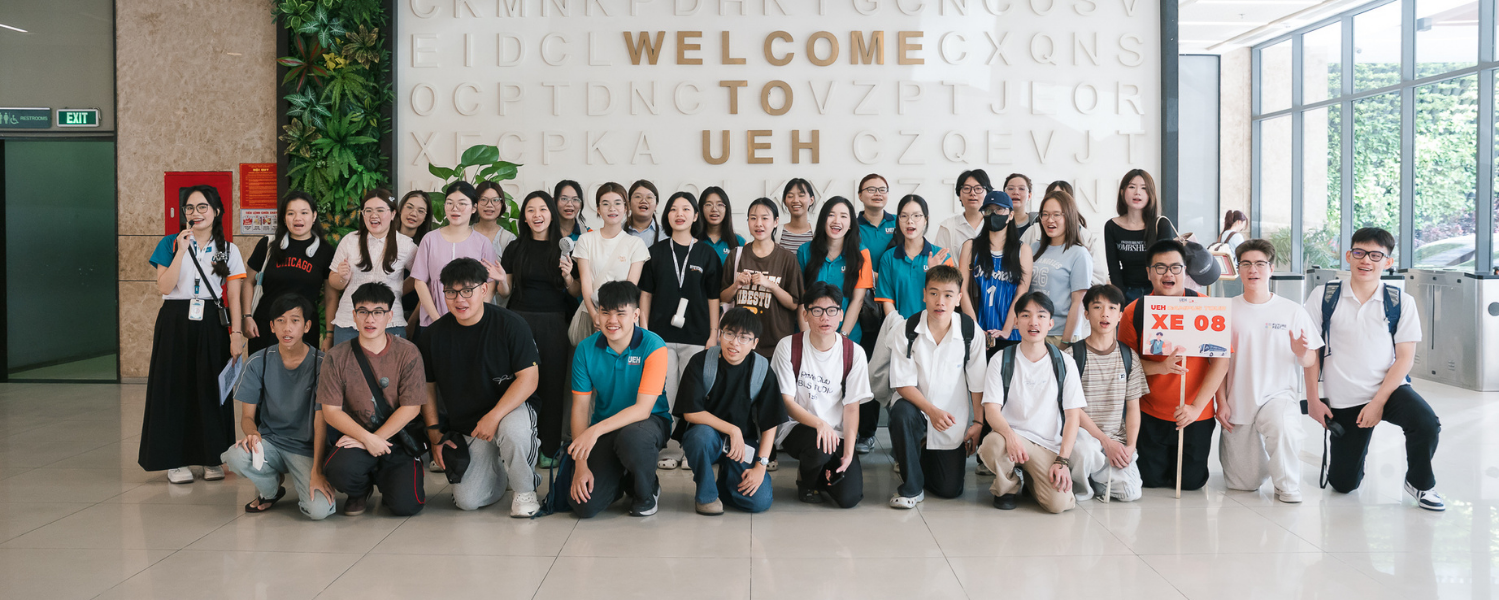 UEH Campus Tour 2026 dành cho Tân sinh viên Khóa 52: Khởi đầu hành trình mới trong năm kỷ niệm 50 năm UEH
