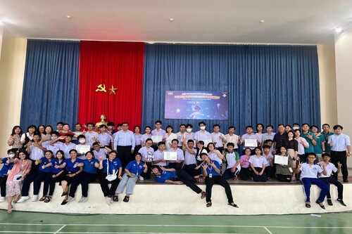 RoboCon UEH 2023 - The UEH Dancing Robot Contest and Closing of the "STEM Teaching" training course for teachers and high school students in Khanh Hoa Province in 2023

