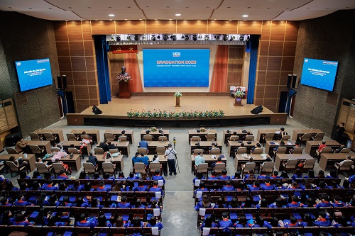 Graduation Ceremony 2023: More than 4,300 new UEH graduates officially entering the labor market