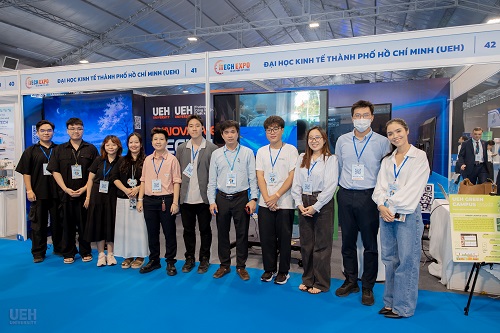 UEH participated in the iTECH EXPO 2025 technology exhibition with the booth theme 'Innovative Interaction Technologies: The Intersection of Art and Technology for Creative and Sustainable Development