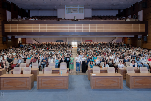 Enhancing Awareness and Care for Mental Health – A Journey to Foster Balance and Happiness within the UEHer Community
