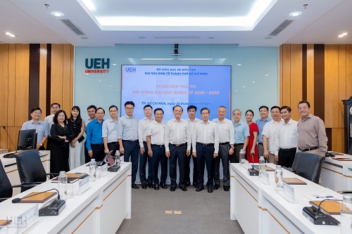 UEH University Council for the 2025-2030 Term Holds its Fourth Session: Finalizing Foundational Agendas for the New Development Phase
