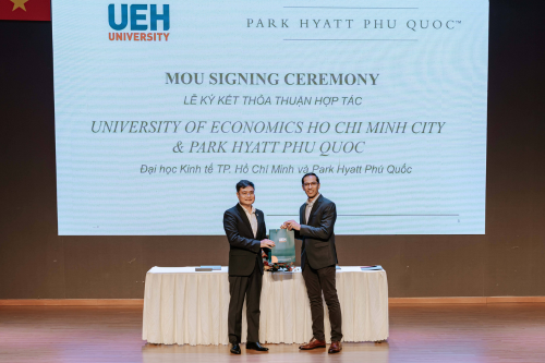 College of Business UEH Signs Cooperation Agreement with Park Hyatt Phu Quoc for the 2026–2030 Period: Promoting Practice-Oriented Education in Tourism and Hospitality