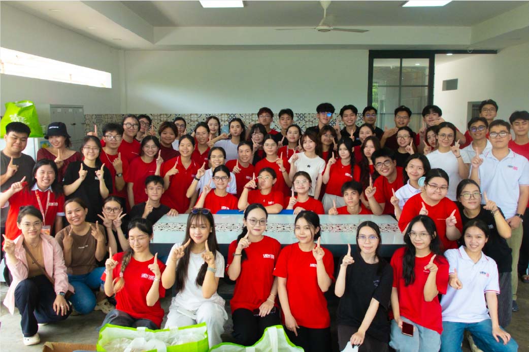Bếp Yêu Thương ISB: Khi những điều nhỏ bé tạo nên hành trình sẻ chia